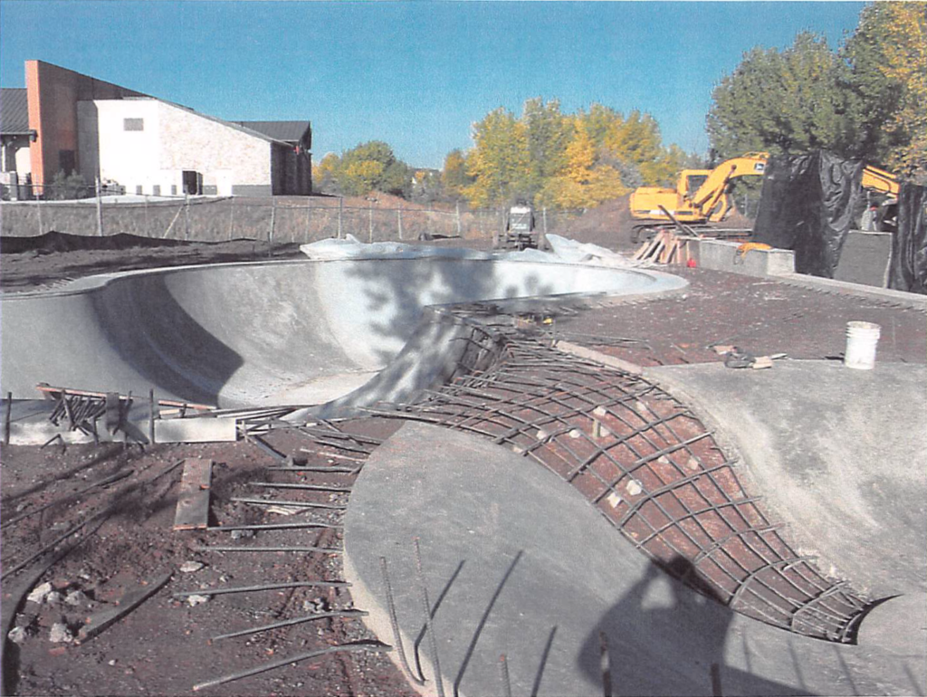 September 2004 | Bowl area pours continuing